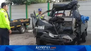 Tragedi di Tol Cipularang: Mobil Pikap Tabrak Rombongan Kendaraan, Dua Orang Meninggal