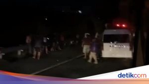 Tragedi di Tol Pandaan-Malang: Kecelakaan Hiace vs Truk Tewaskan 3 Orang