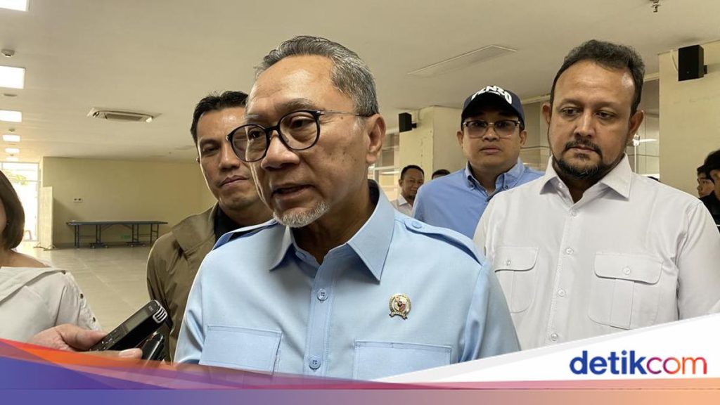 Zulhas Bantah Kabar Proyek Kipas Angin Kopdes Rp1,8 Triliun