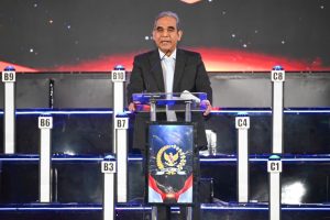 Ahmad Muzani Sampaikan Harapan Besar di Grand Final LCC Empat Pilar MPR RI