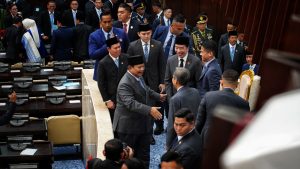 Bangsa yang Tidak Reaktif: Menilik Karakter Bangsa Indonesia