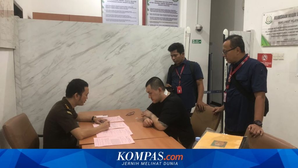 Bareskrim Polri Serahkan Tersangka Andre The Doctor ke Kejaksaan