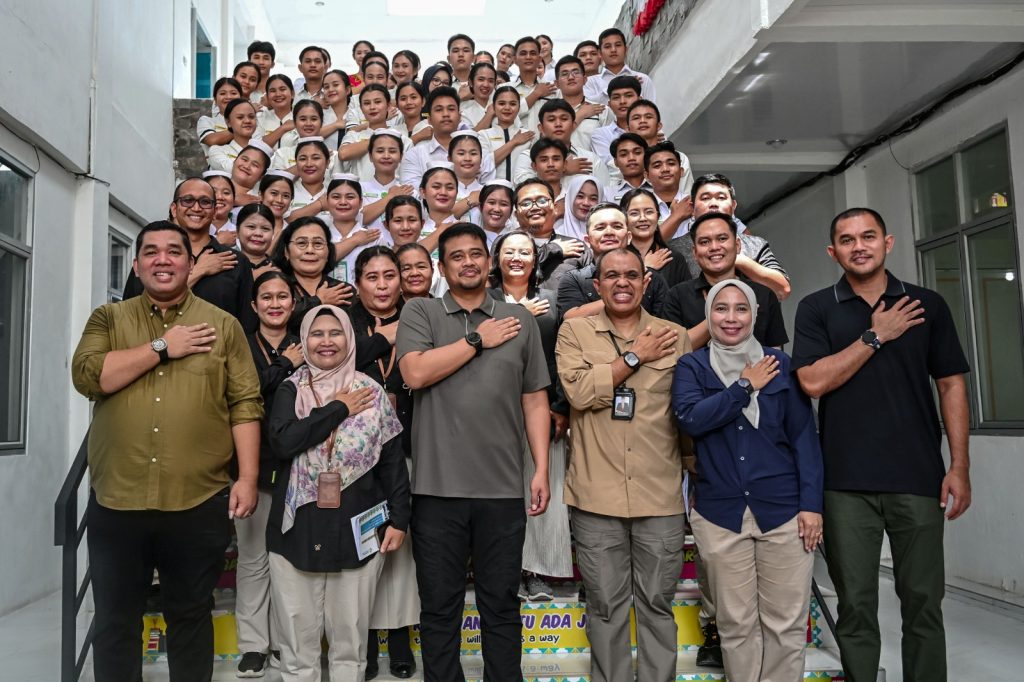 Bobby Nasution Sediakan Beasiswa untuk Mahasiswa Poltekkes Gunungsitoli: Dorong Lahirnya Tenaga Kesehatan Asli Kepulauan Nias