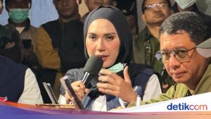 DPR Tinjau Lokasi Gempa NTT, Pastikan Penanganan Cepat dan Tepat