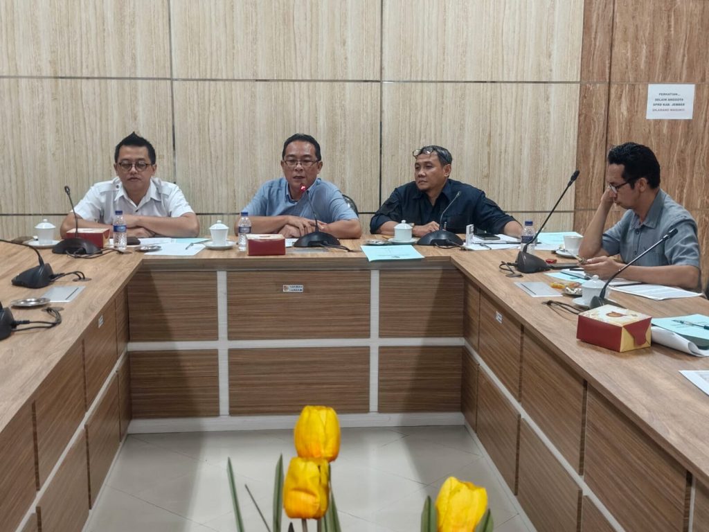 DPRD Jember Setujui Pinjaman Rp786,57 Miliar untuk Infrastruktur dan Kesehatan, Fraksi Gerindra Minta Dampak Nyata