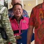 Eks Jampidsus Tersenyum Saat Dipindahkan dari Tahanan KPK ke Kejaksaan Agung