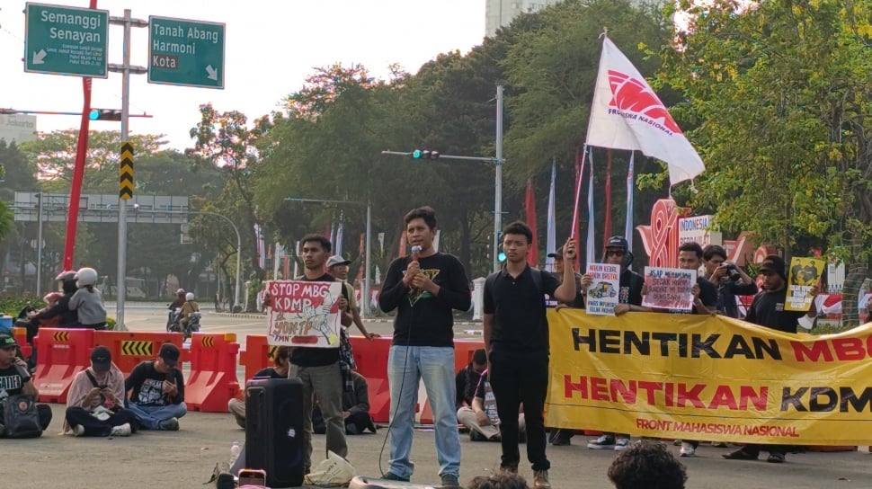 FMN Tolak MBG dan Kopdes: Anggaran Hanya Mengalir ke Prabowo dan Kroninya