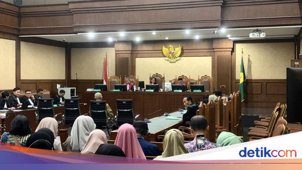 Hakim Kembali Menolak Permohonan Penangguhan Penahanan Terdakwa Korupsi Haji