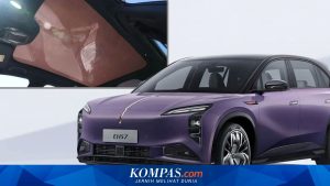 Hongqi Kembangkan Mobil dengan Sunroof Bertenaga Surya