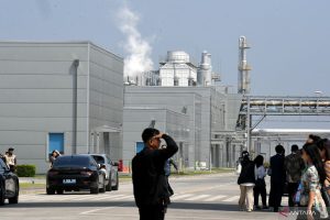 IEEFA Dorong Indonesia Ambil Peran Lebih Besar di Industri Otomotif
