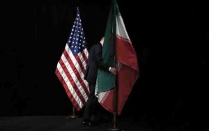 Iran Siapkan Hadiah Rp534 Juta untuk Menangkap Tentara AS di Tengah Ketegangan Militer