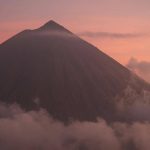 Jelajahi Gunung-Gunung di Nusa Tenggara Timur untuk Petualangan Mendaki