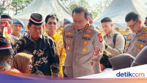 Kapolda Metro Jaya Gelar Bakti Sosial dan Layanan Kesehatan di Bekasi Menyambut HUT RI