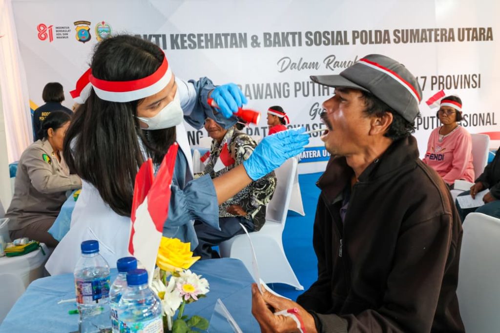 Kapolda Sumut Tinjau Langsung Layanan Kesehatan Gratis bagi Warga Samosir