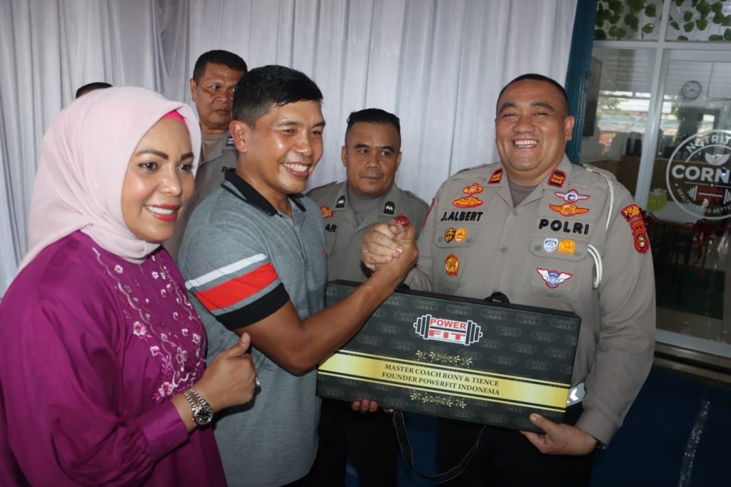 Kapolres Lahat Dukung Polri Presisi Lewat Peresmian Nutrition Center PowerFit untuk Kebugaran Personel