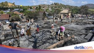 Kebakaran Dahsyat di Sade Hanguskan Warisan Budaya, Pemerintah Berjuang Menyelamatkan Sisa-Sisa Peninggalan