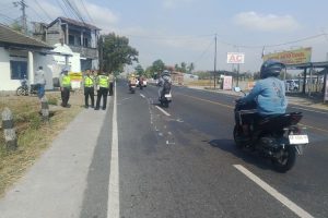 Kecelakaan Beruntun di Jalan Wates: Bus Tabrak Dua Motor dan Bus Lain, Dua Tewas