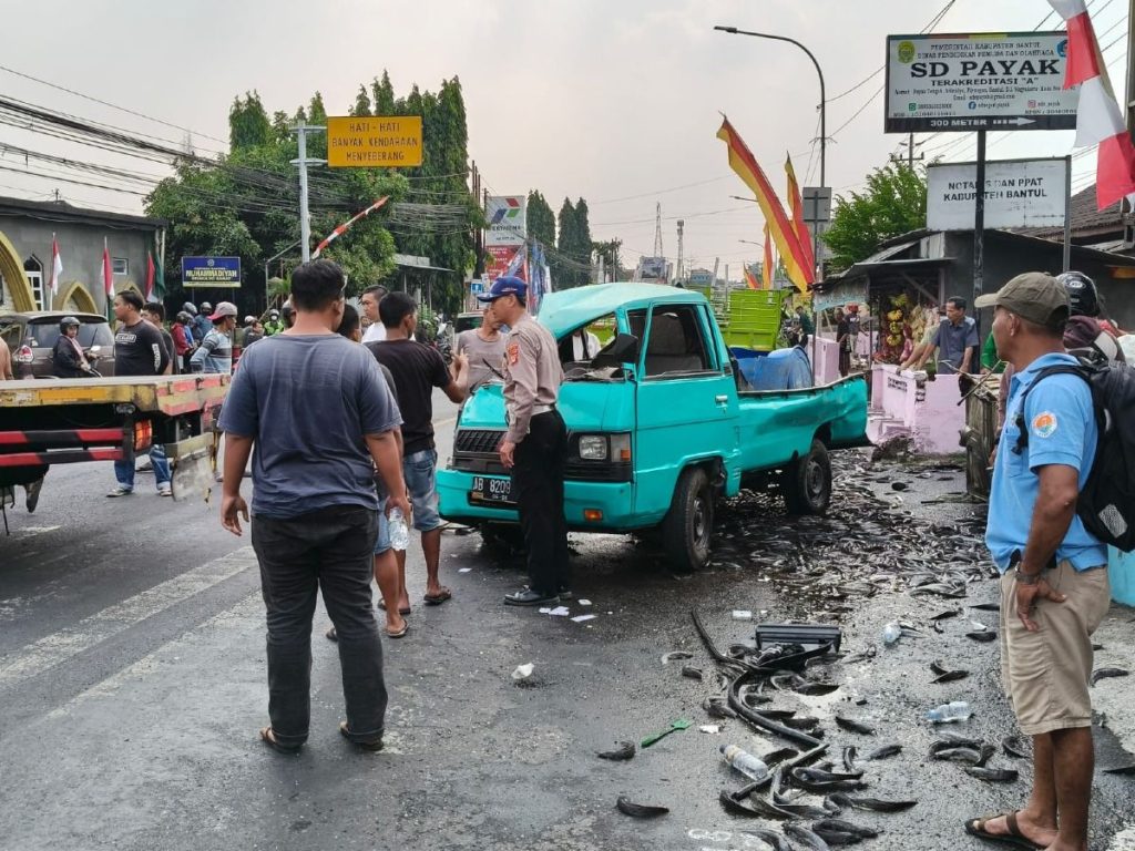 Kecelakaan Beruntun Empat Kendaraan di Piyungan, Sopir Pikap Meninggal Dunia