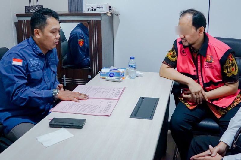 Kejagung Serahkan Tersangka TPPU Suap Zarof Ricar ke Kejari Jakpus