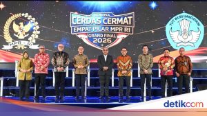 Ketua MPR Beri Pesan Khusus untuk Peserta Grand Final LCC Empat Pilar