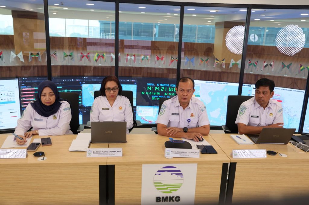 Kolaborasi BMKG, Pemerintah Pusat, dan Daerah dalam Percepatan Pemulihan Pasca Gempa Flores