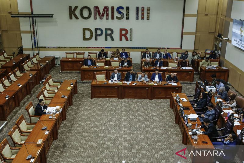 Komisi III DPR Gelar Uji Kelayakan dan Kepatutan Calon Hakim Agung