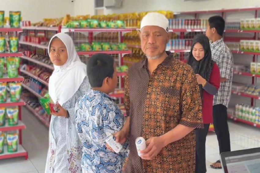 Kopdes Merah Putih Cakung Timur Disambut Antusias Warga, Harga Lebih Murah dari Swalayan