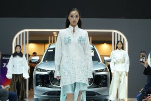 LEPAS dan Jakarta Fashion Week Hadirkan Kolaborasi Otomotif-Fesyen Spektakuler di GIIAS 2026