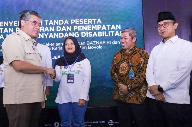 Menaker Tegaskan Komitmen Pemerintah dalam Meningkatkan Kesejahteraan Pekerja