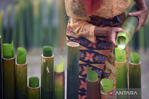 Mengungkap Makna Tersembunyi di Balik Tradisi Membeli Oleh-Oleh Setelah Bepergian