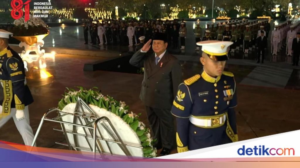 Menjelang HUT RI, Prabowo Pimpin Upacara Ziarah Nasional dan Renungan Suci