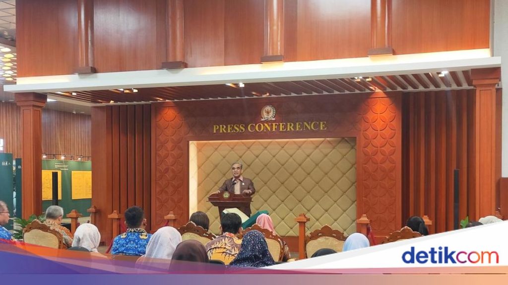 MPR Gelar Pameran Sejarah Konstitusi: Mengenang Kontribusi Sumitro, Ayah Prabowo