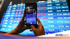 MSCI Keluarkan GOTO dan Turunkan Peringkat CPIN