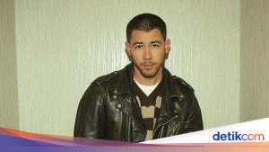Nick Jonas Mengenang Diagnosis Diabetes Tipe 1 di Usia Muda