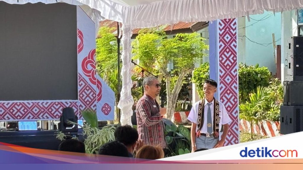 OJK Mendorong Rekening SimPel sebagai Sarana Latihan Kemandirian Finansial bagi Pelajar di NTT