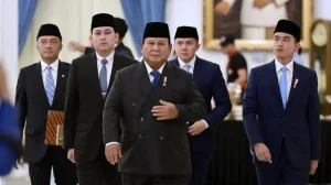 Pakar Komunikasi Politik Ingatkan Prabowo: Introspeksi Diperlukan, Pendukung Gibran Bisa Jadi Ancaman