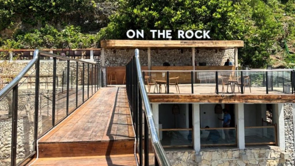 Panduan Pesan Tiket Masuk On The Rock Jogja Online: Anti Antre dan Link Resmi