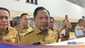 Pemerintah Pertimbangkan Alih Status Guru PPPK Menjadi ASN Pusat