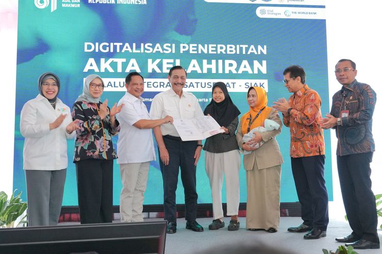 Pemerintah Resmikan Layanan Digital Akta Kelahiran untuk Integrasi Pelayanan Publik