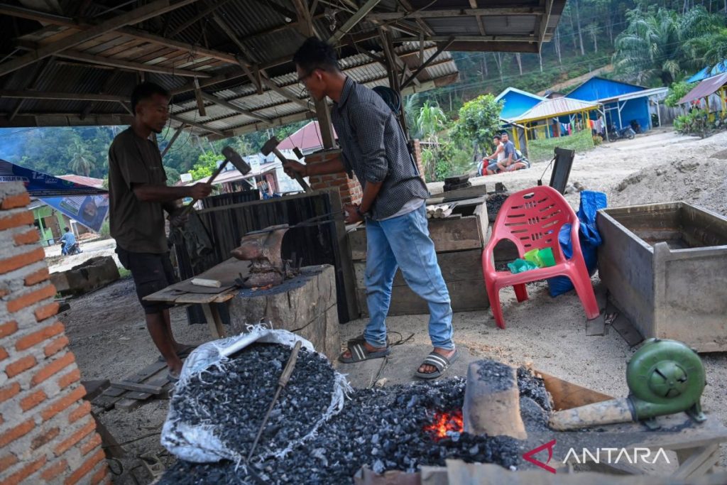 Pemerintah Salurkan Bantuan Rp3 Juta untuk UMKM Korban Bencana di Sumatera