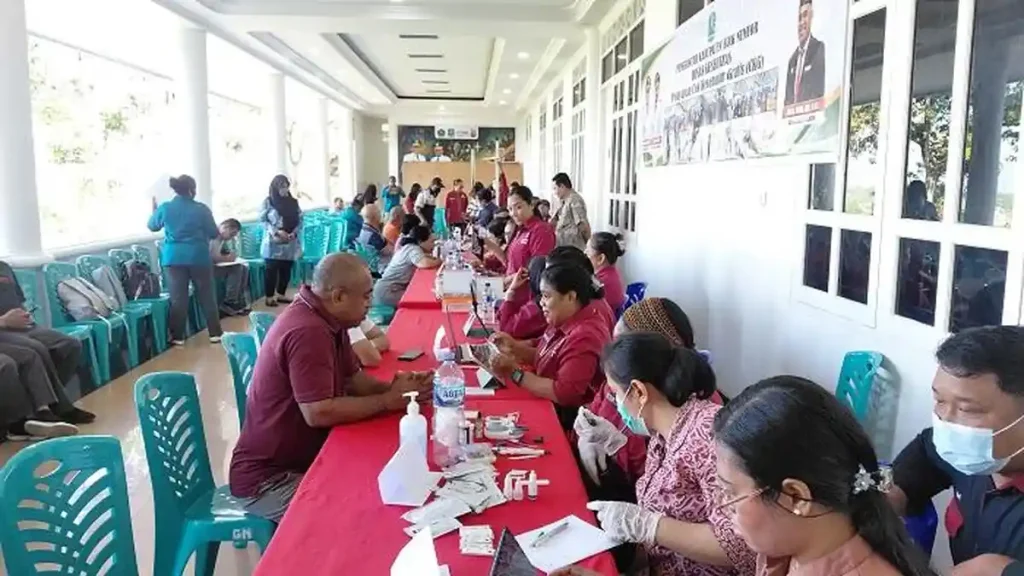 Pemkab Biak Lakukan Pemeriksaan Kesehatan bagi Ratusan Panitia HUT ke-81 Kemerdekaan RI