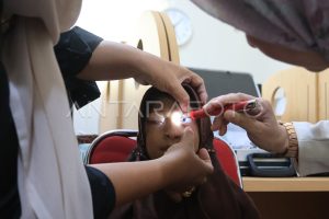 Pentingnya Pemeriksaan Kesehatan Mata bagi Siswa SLB untuk Menunjang Pembelajaran