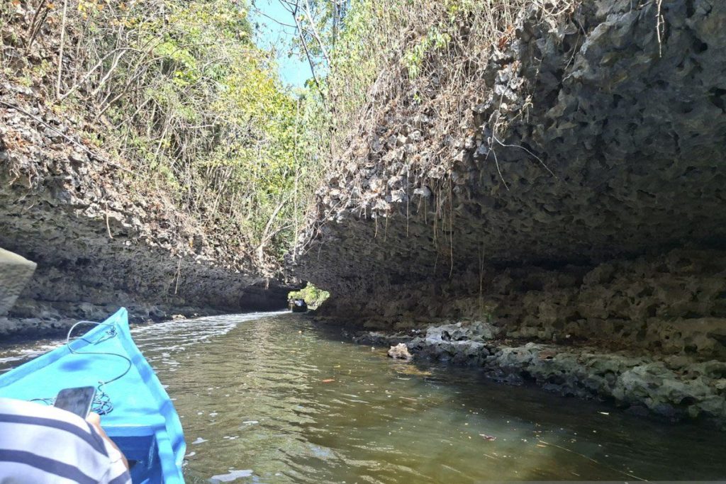 Perahu Listrik, Inovasi Ramah Lingkungan untuk Wisata Rammang-Rammang