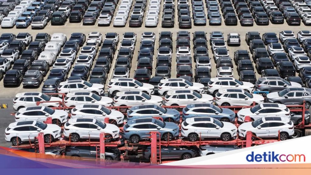 Perbandingan Penjualan Mobil Jepang vs China di Indonesia 2026: Siapa yang Akan Mendominasi?