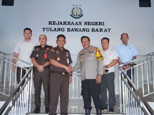 Perkuat Sinergi Penegakan Hukum, Kapolres Tulang Bawang Barat Silaturahmi ke Kejari