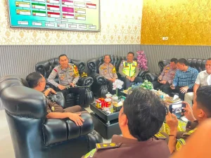 Perkuat Sinergitas Penegakan Hukum, Kapolres Way Kanan Jalin Silaturahmi dengan Kejaksaan Negeri