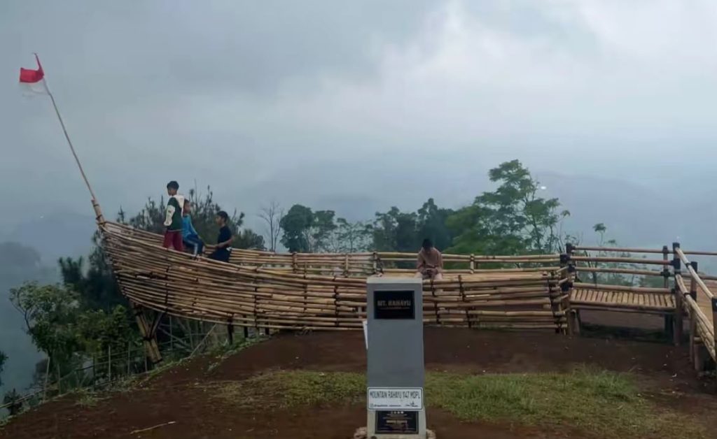 Pesona Gunung Rahayu: Destinasi Wisata Alam Baru di Purwakarta dengan Ketinggian 1.147 Mdpl