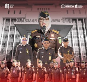 Pimpin Apel Pagi, Asisten Pembinaan Kejati Jatim Ajak Seluruh Jajaran Sukseskan Peringatan Harlah Kejaksaan RI 2026