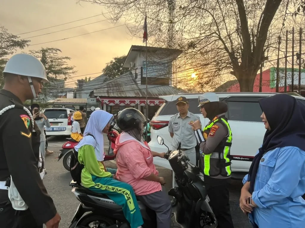 Polres Lampung Utara Gelar Operasi Gabungan Tertib Pajak dan Lalu Lintas di Tugu Payan Mas