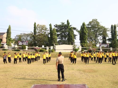 Polres Lampung Utara Terapkan Rutinitas Olahraga Bersama untuk Jaga Kebugaran Personel
